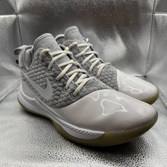 Size 10 Nike LeBron Witness III Premium Wolf Gray Mens Athletic Shoes BQ9819-002 - Picture 1 of 11